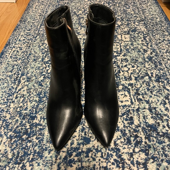 Lulus Stiletto Bootie - Picture 2 of 7